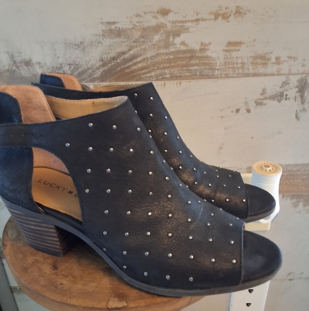 Lucky Brand Women's Black Peep-Toe Booties